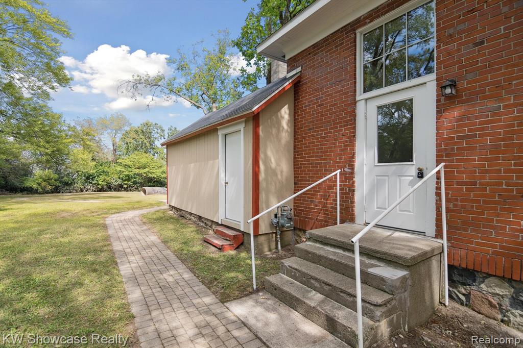 11000 Dexter Chelsea Road, Dexter, MI 48130 — Photo 8