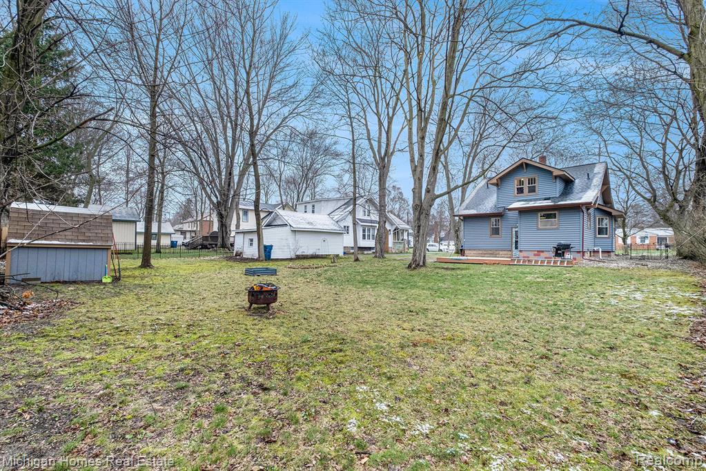115 PARK Avenue, Holly, MI 48442 — Photo 19