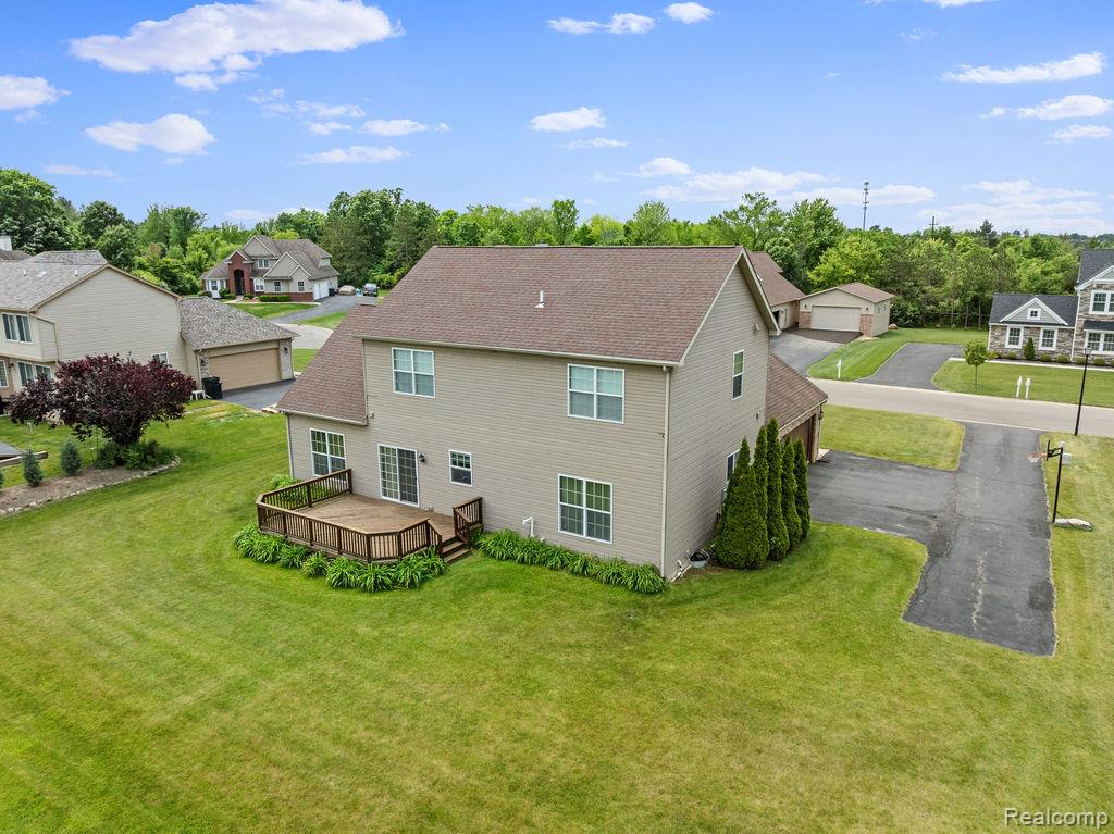7190 Westminster Circle, Grand Blanc, MI 48439 — Photo 49