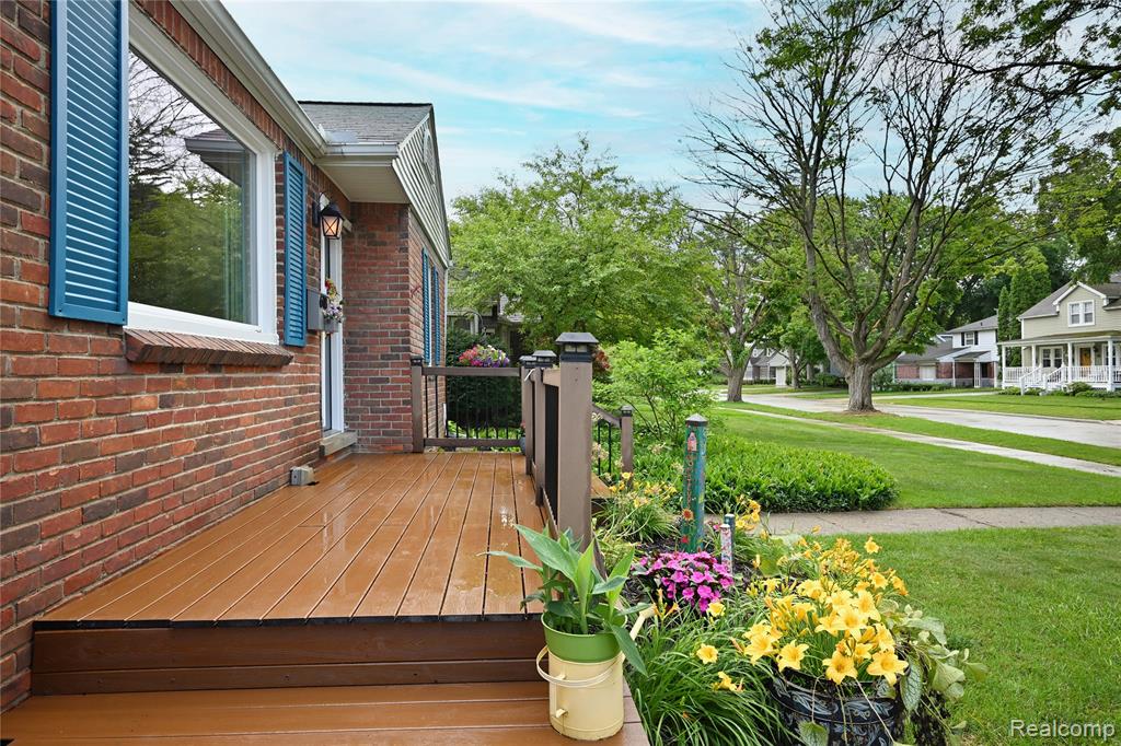 618 W Houstonia Avenue, Royal Oak, MI 48073 — Photo 3