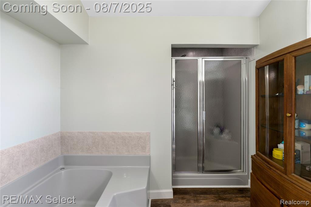 8052 Rose Lane, Goodrich Vlg, MI — Photo 24