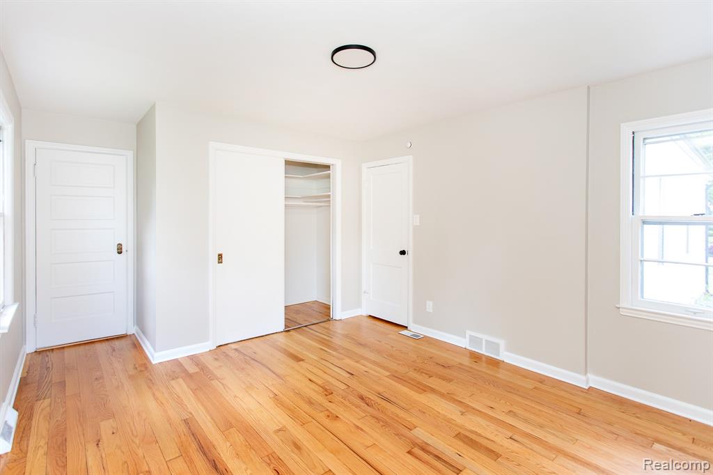 4056 Robina Avenue, Berkley, MI 48072 — Photo 24