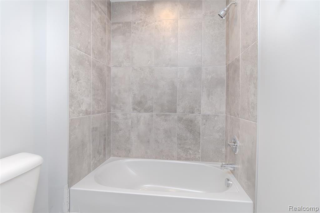 25566 Grandview Lane, 37, Novi, MI — Photo 57