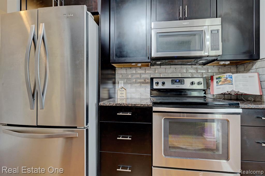 6501 CLUB E, 8, Grand Blanc, MI 48439 — Photo 20