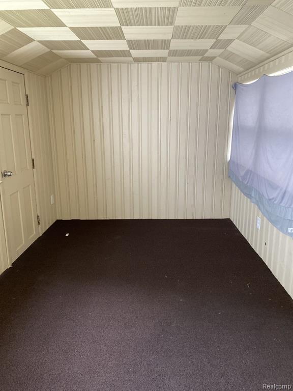 8741 CADILLAC Avenue, Warren, MI 48089 — Photo 12