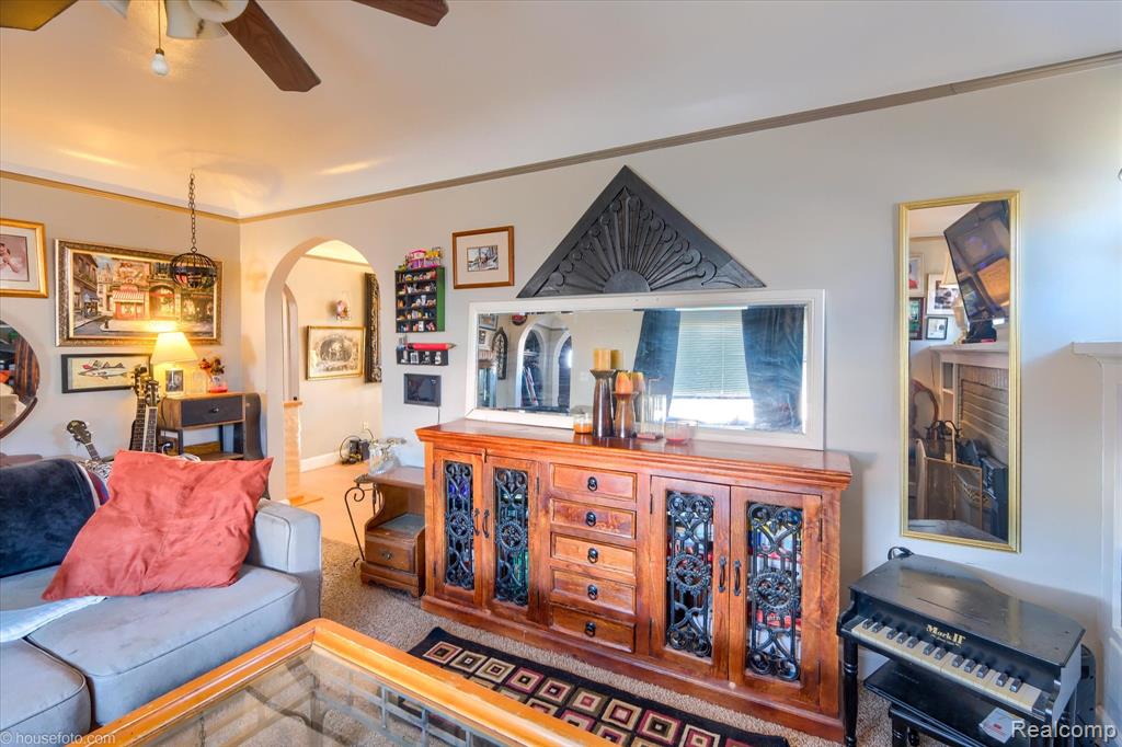 238 E Nepessing Street, Lapeer, MI 48446 — Photo 8