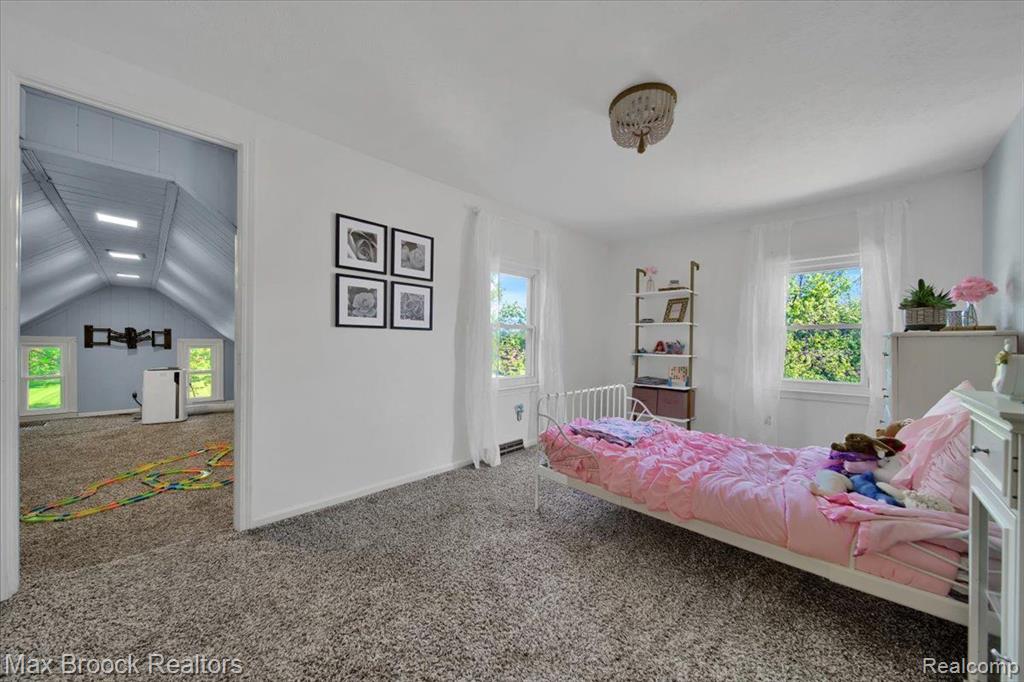 8360 Parker, Saline, MI 48176 — Photo 23