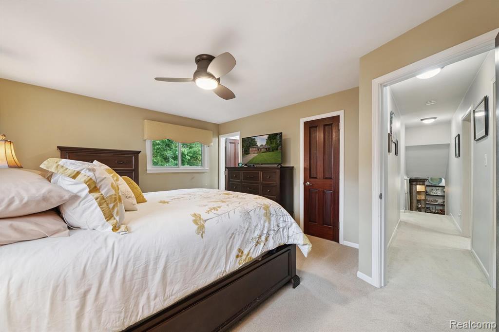 425 Kendry Avenue, Bloomfield Hills, MI 48302 — Photo 23