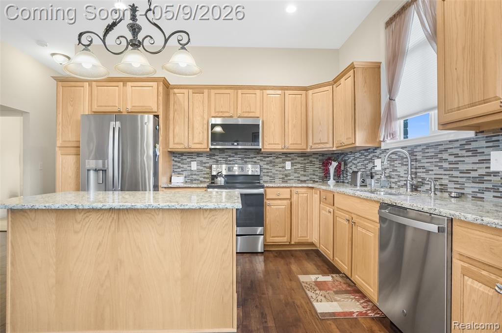 4955 Glover Road, Almont, MI 48003 — Photo 8