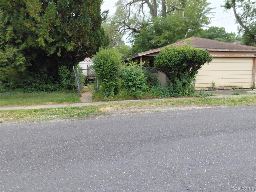 17621 Meyers Road, Detroit, MI 48235 — Photo 4