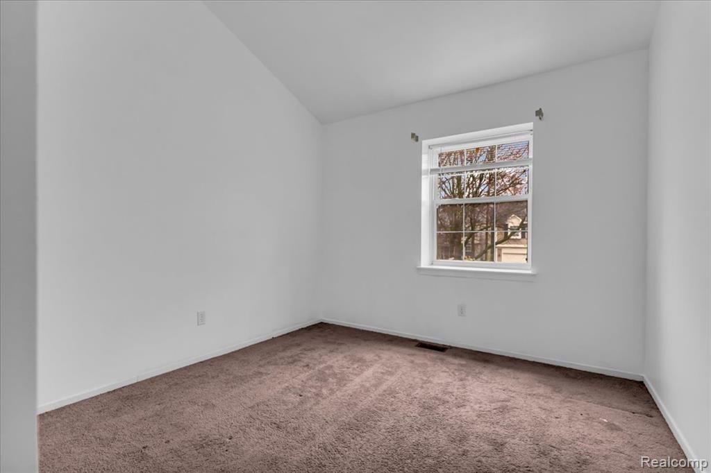 845 Canter Lane, Auburn Hills, MI 48326 — Photo 22
