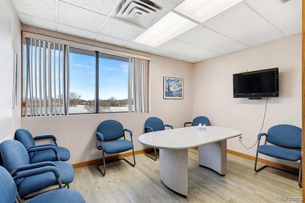 4705 Towne Centre Road, 304, Saginaw, MI 48604 — Photo 10