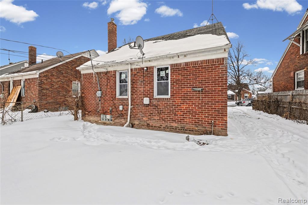 11960 Rossiter Street, Detroit, MI 48224 — Photo 13
