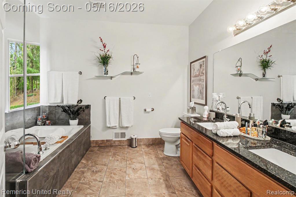 57224 Hidden Timbers Drive, South Lyon, MI 48178 — Photo 24