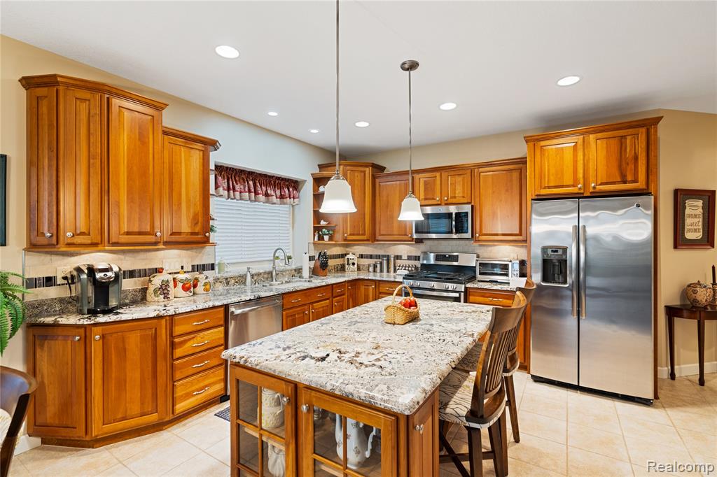 945 Saint James Park Avenue, Monroe, MI 48161 — Photo 16