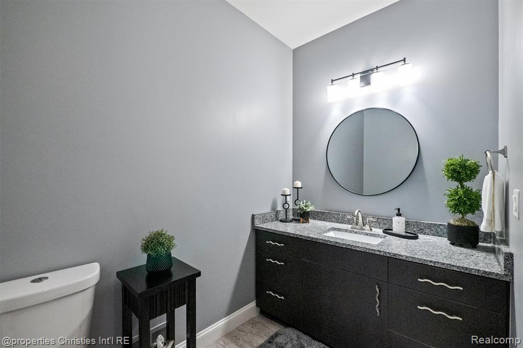 41245 Belvidere Street, Harrison Township, MI — Photo 44