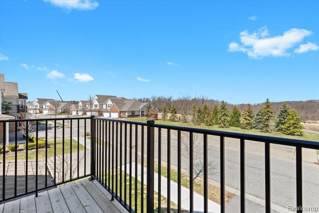 10036 RIDGE RUN Street, Howell, MI 48855 — Photo 19
