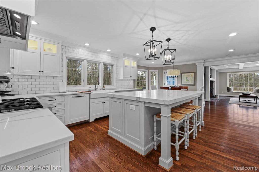 5275 Brookdale Road, Bloomfield Hills, MI 48304 — Photo 18