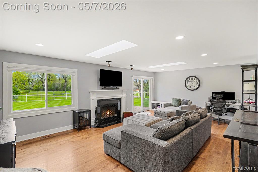 2321 Foxmore Circle, Highland, MI 48356 — Photo 3