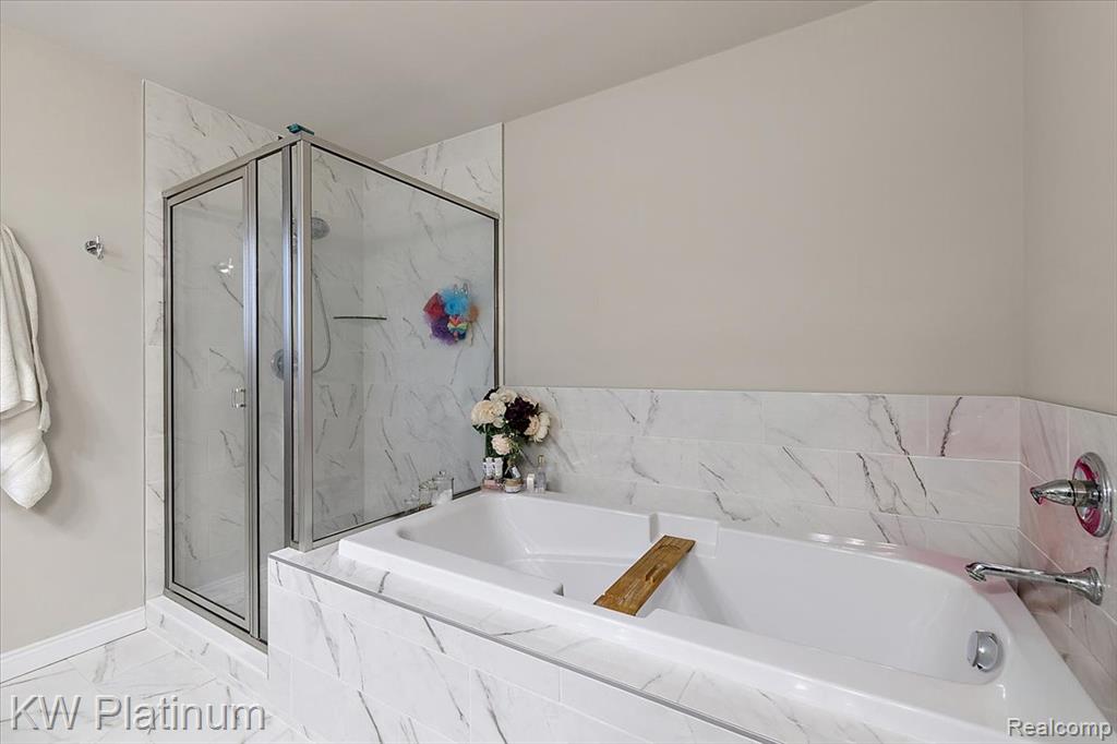 35910 Glenville Drive, New Baltimore, MI 48047 — Photo 54