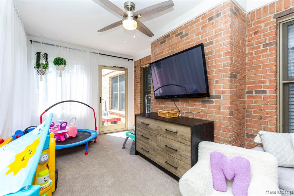 62874 Walker Court, 17, Washington, MI — Photo 14
