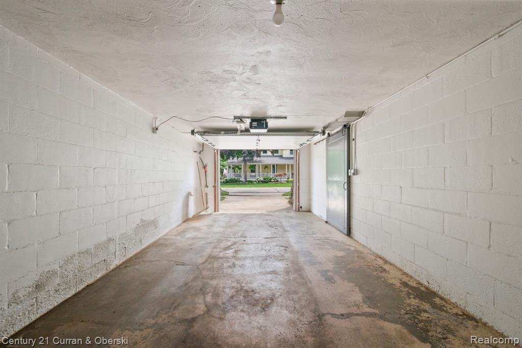 551 N Evergreen Street, Plymouth, MI 48170 — Photo 35