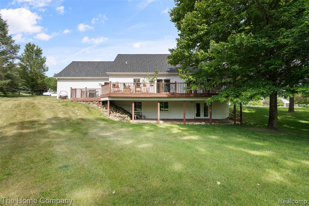 8320 Constitution Boulevard, Pinckney, MI 48169 — Photo 40
