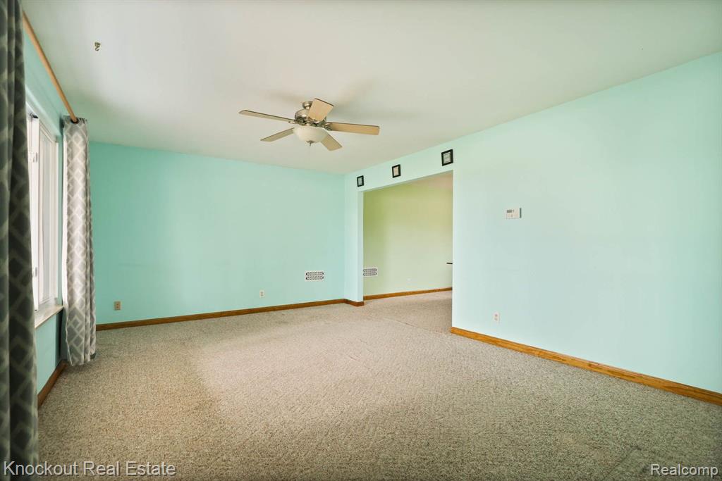 13098 SEYMOUR Road, Montrose, MI 48457 — Photo 10