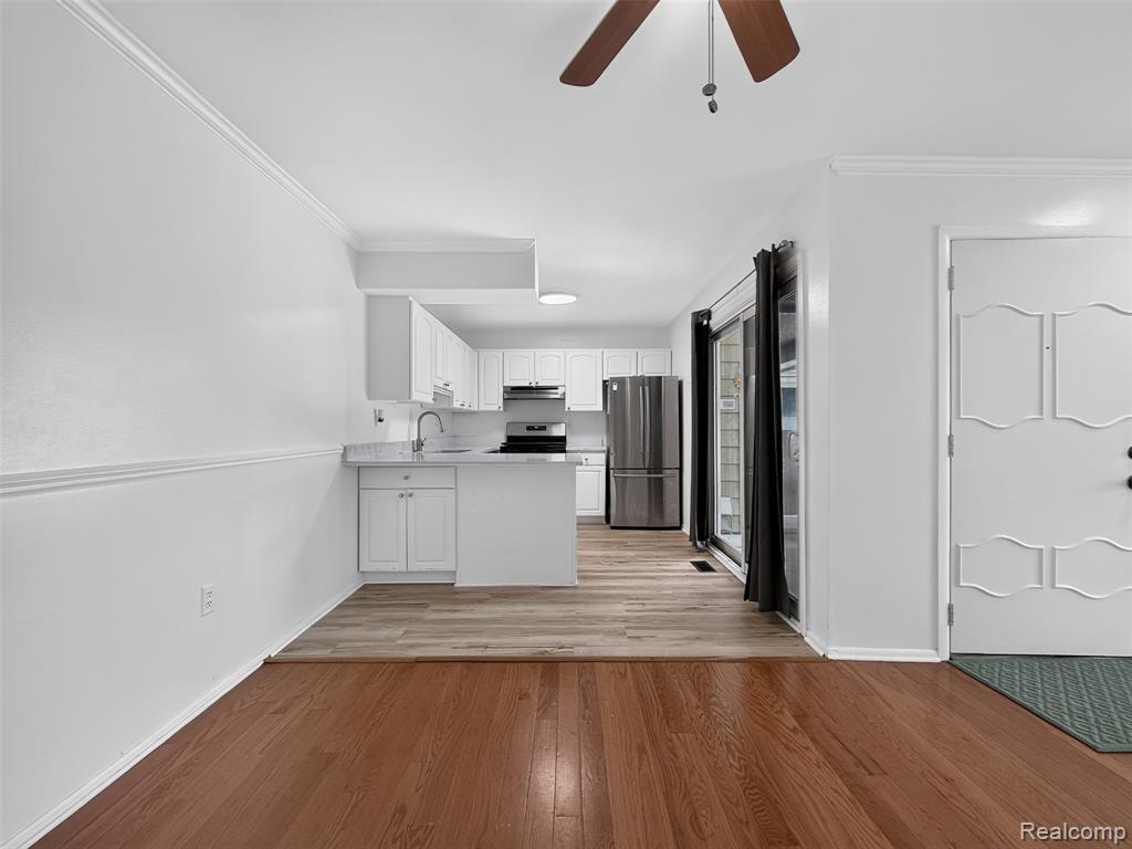 39613 Village Wood Lane, Novi, MI — Photo 8