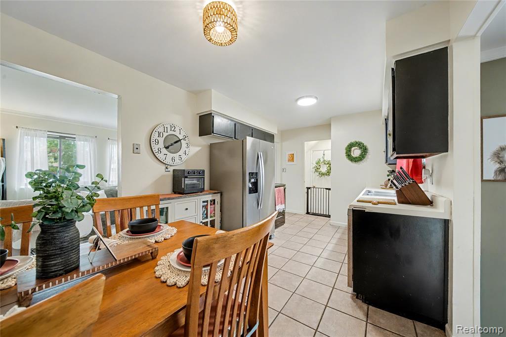 43355 Ryer Court, Sterling Heights, MI 48313 — Photo 9
