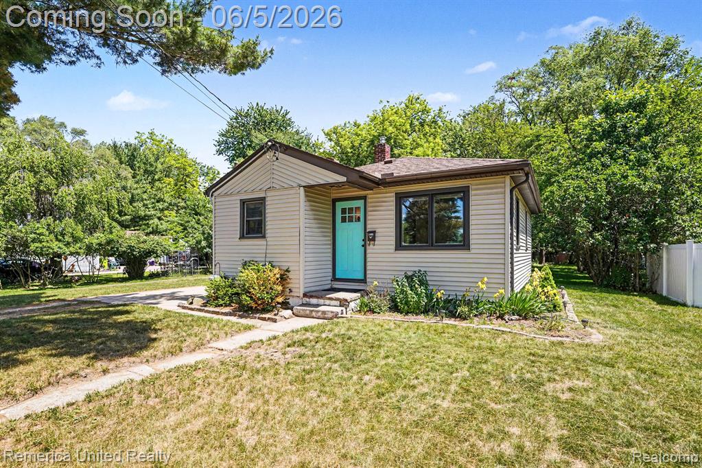 1024 Lee Street, Fenton, MI 48430 — Photo 3