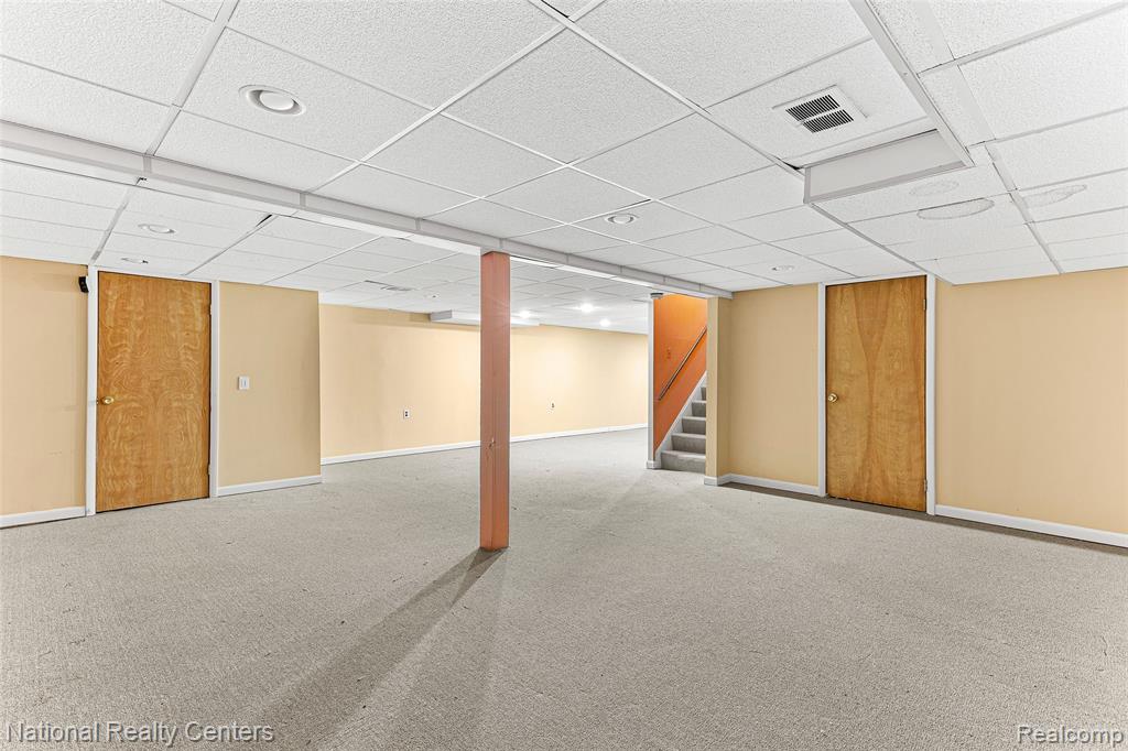 4817 Faircourt Drive, West Bloomfield, MI — Photo 40