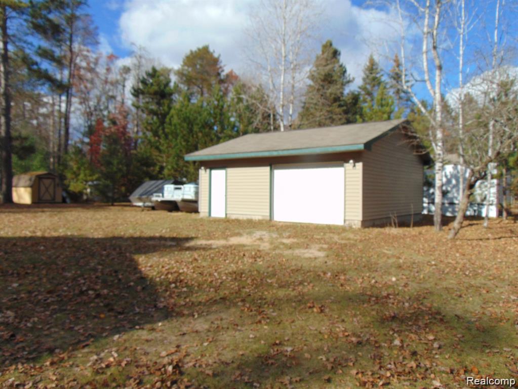 5305 EDGEWOOD Drive, Lewiston, MI 49756 — Photo 4