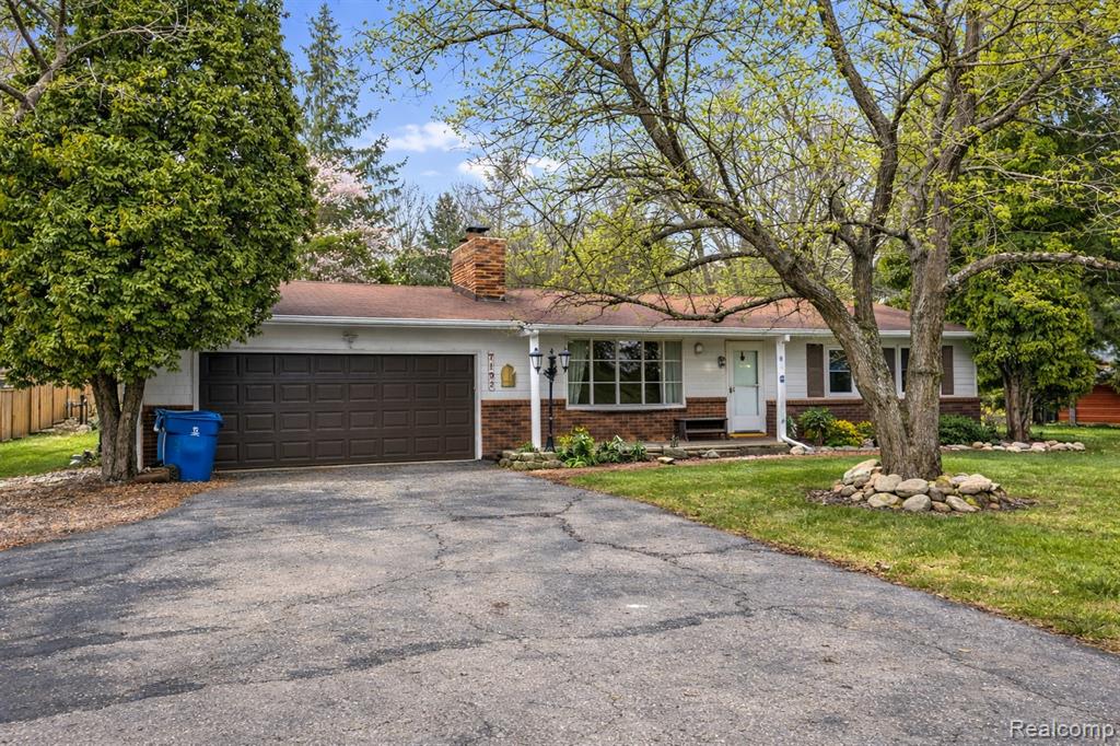 7192 Torrey Road, Swartz Creek, MI 48473 — Photo 2