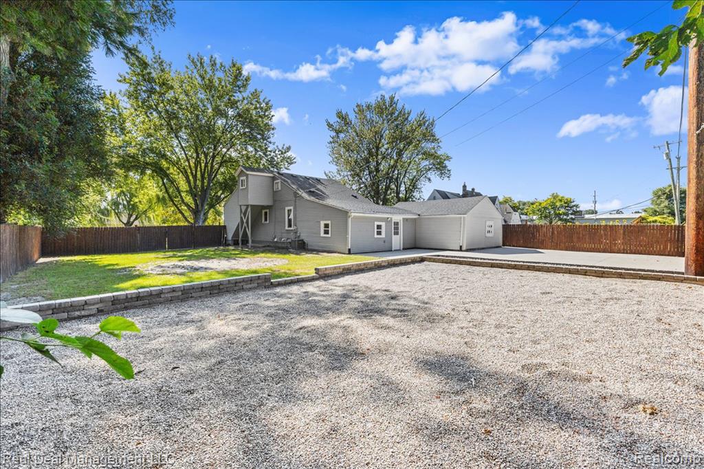 4414 Monroe Avenue, Waterford, MI 48329 — Photo 51