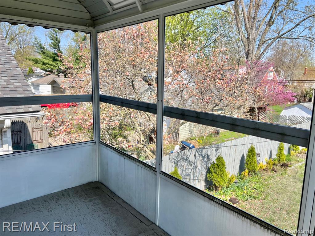 1618 Anita Avenue, Grosse Pointe Woods, MI 48236 — Photo 20