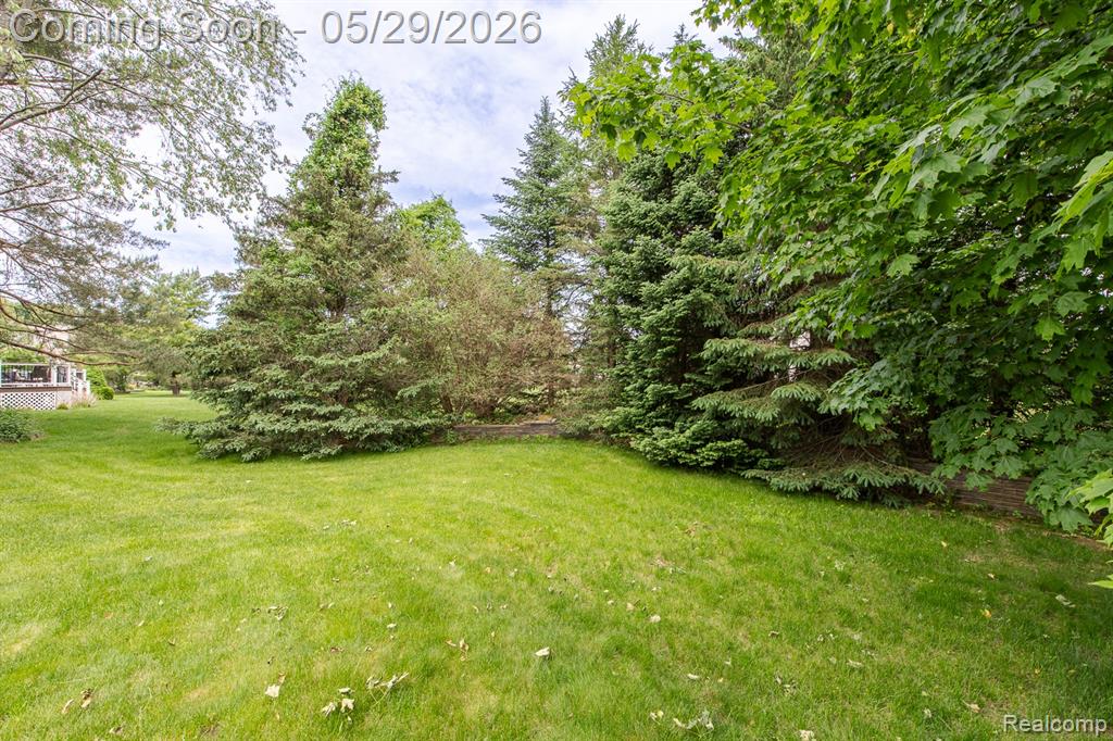 2241 Elkridge Circle, Highland, MI 48356 — Photo 62