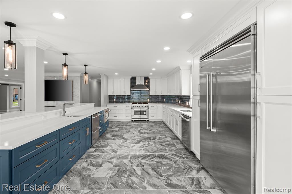 48556 Harbor Drive, Chesterfield, MI 48047 — Photo 18