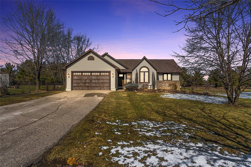 8482 Reid Road, Swartz Creek, MI 48473 — front exterior