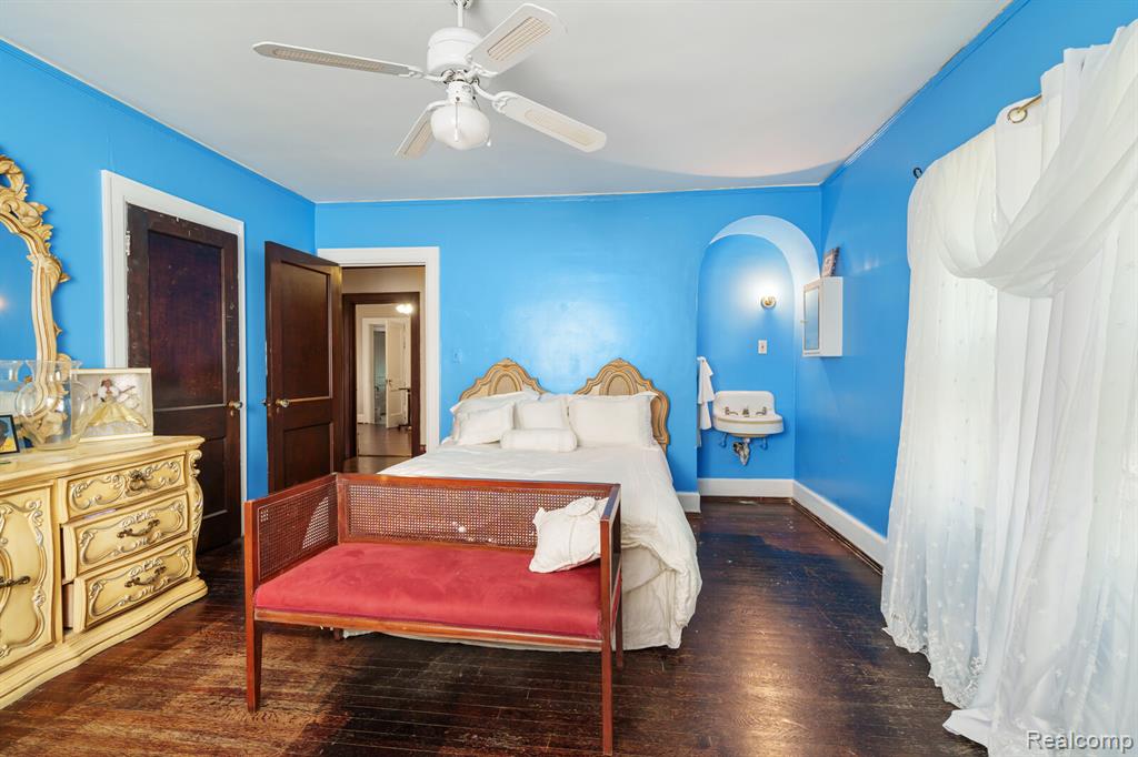 1135 Chicago Boulevard, Detroit, MI 48202 — Photo 31