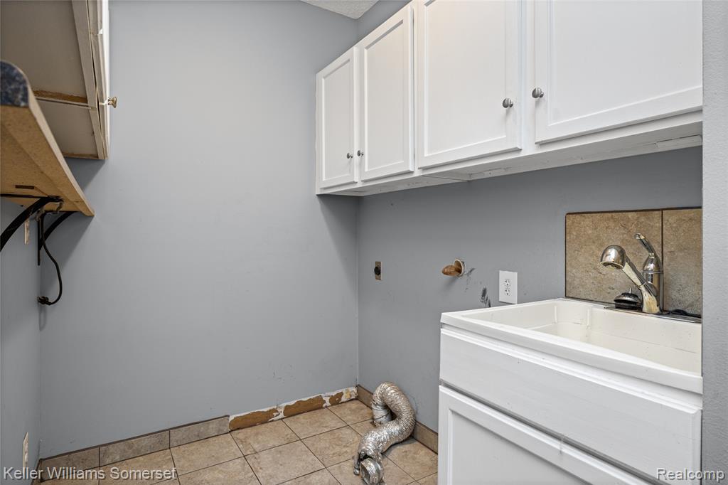 33614 Lakeview Street, New Baltimore, MI 48047 — Photo 36