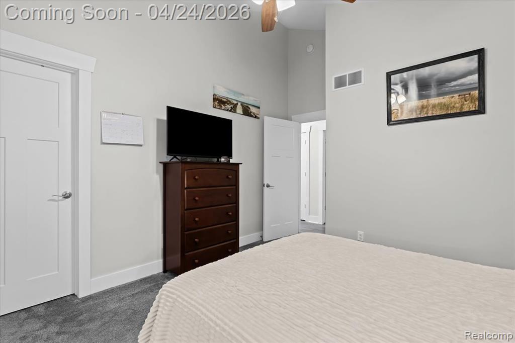 5860 Scenic Bluff Drive, Brighton, MI 48116 — Photo 18