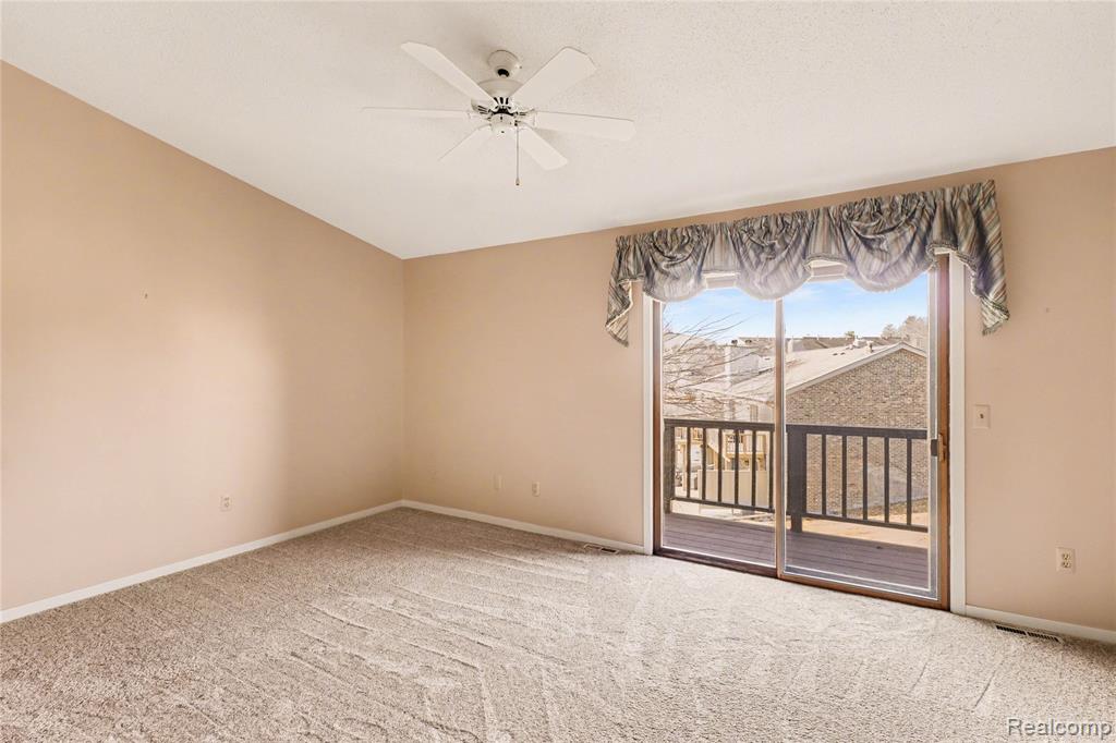 6824 Northcrest Way E, Clarkston, MI — Photo 13