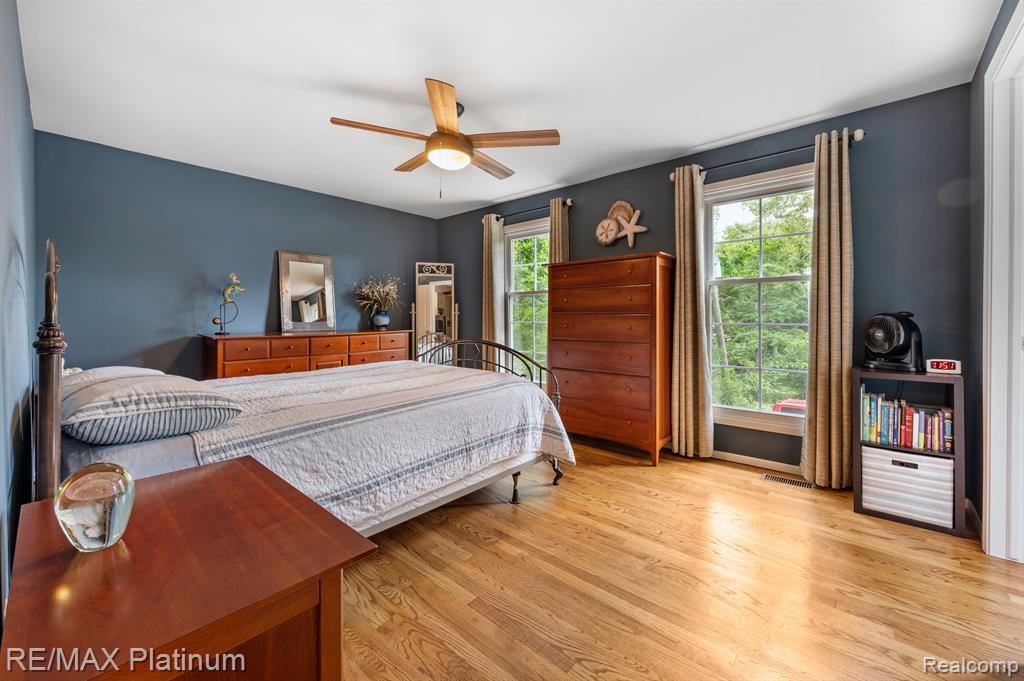 9003 SPENCER Court, Brighton, MI 48116 — Photo 20