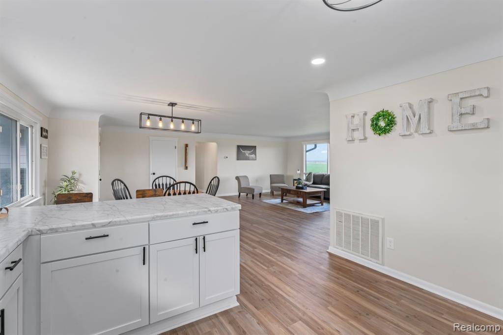 7578 S VAN DYKE Road, Marlette, MI 48453 — Photo 9