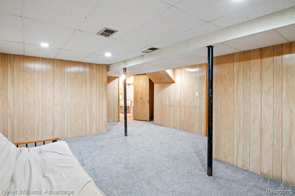 28663 LOWELL N, Southfield, MI 48076 — Photo 23