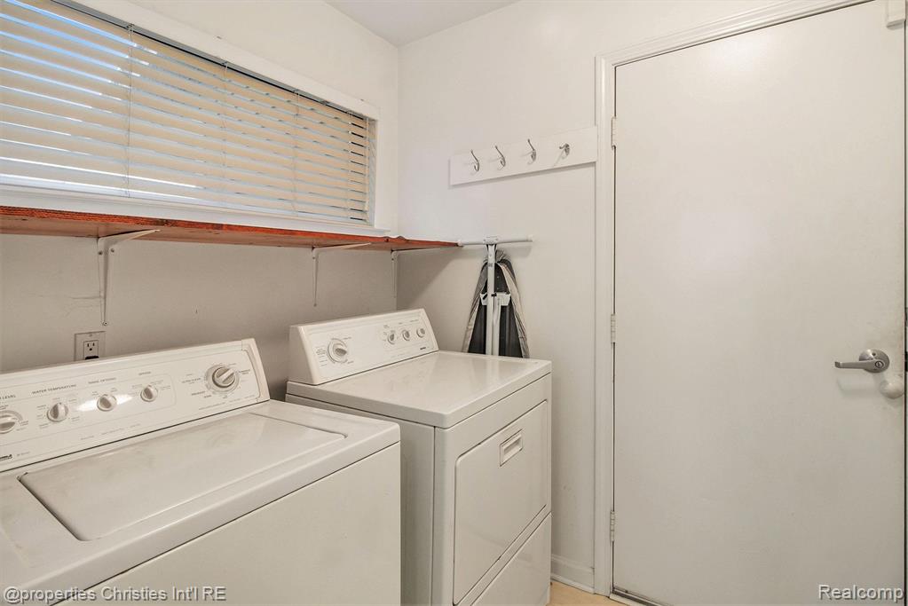 5762 DRAKE HOLLOW Drive W, West Bloomfield, MI — Photo 22