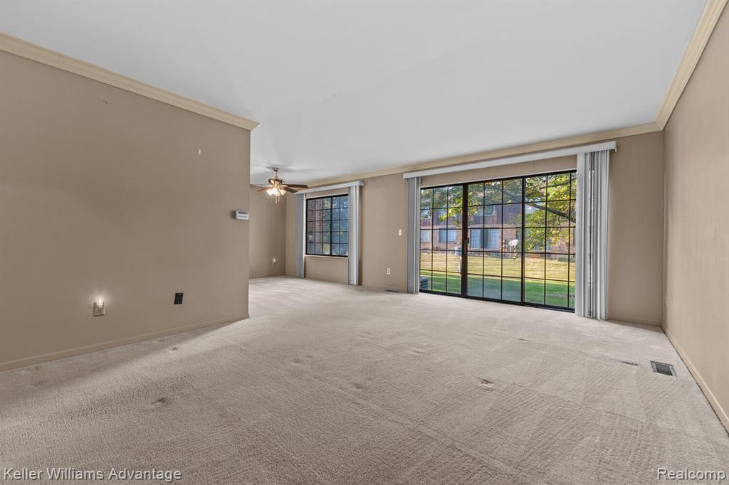 26692 Summerdale Drive, Southfield, MI 48033 — Photo 11