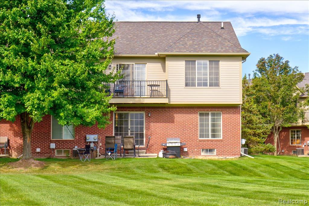 45898 Grant Court, Macomb, MI 48044 — Photo 25