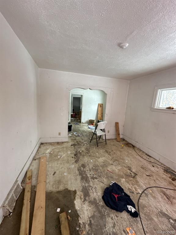 7282 Plainview Avenue, Detroit, MI 48228 — Photo 3